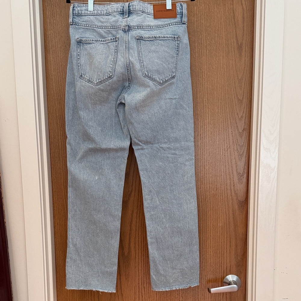 Lucky Brand Light Wash Straight Leg Jeans - Picture 3 of 8